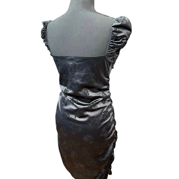 NWT Motel Rocks Sinora Bodycon Mini Dress Black Rose Flock Size Large $82 Ruched - Picture 16 of 16